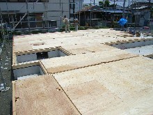 エイトフレーム工法にモノコック工法をプラス