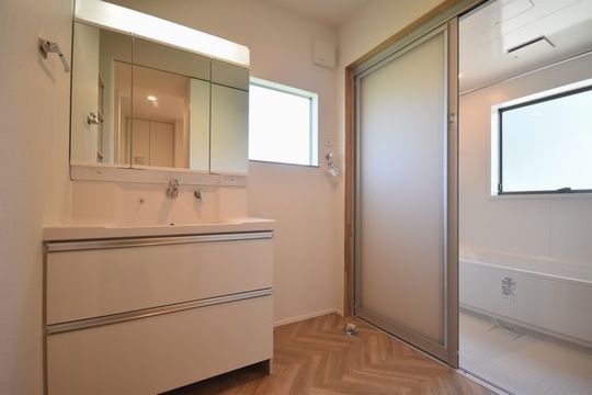 K.S.202202 (54)hp.jpg